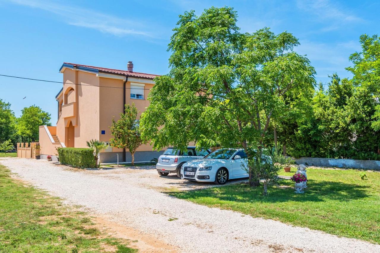 Nelly Apartments Privlaka  Exteriér fotografie