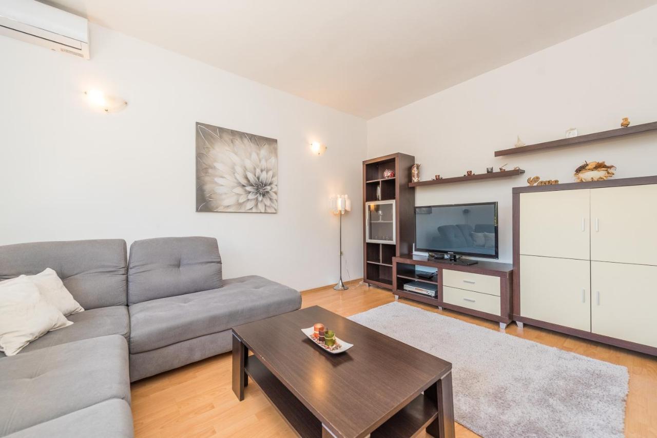 Nelly Apartments Privlaka  Exteriér fotografie